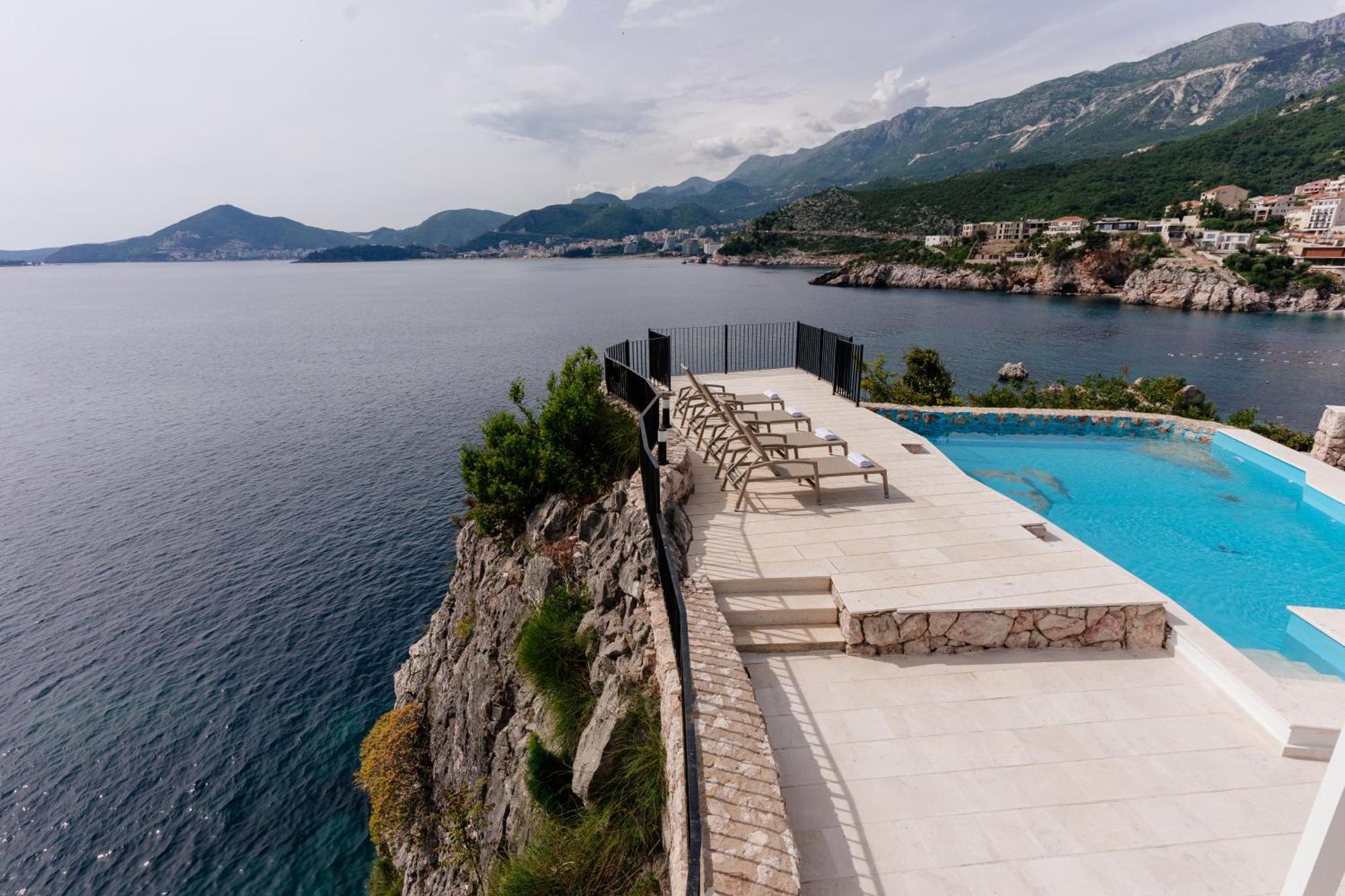 Blanche Cliff Apartments Sveti Stefan Eksteriør bilde